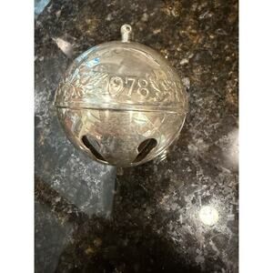 Vintage Wallace Silver Tone Sleigh Bell Christmas Tree Ornament 1978 Ball Retro